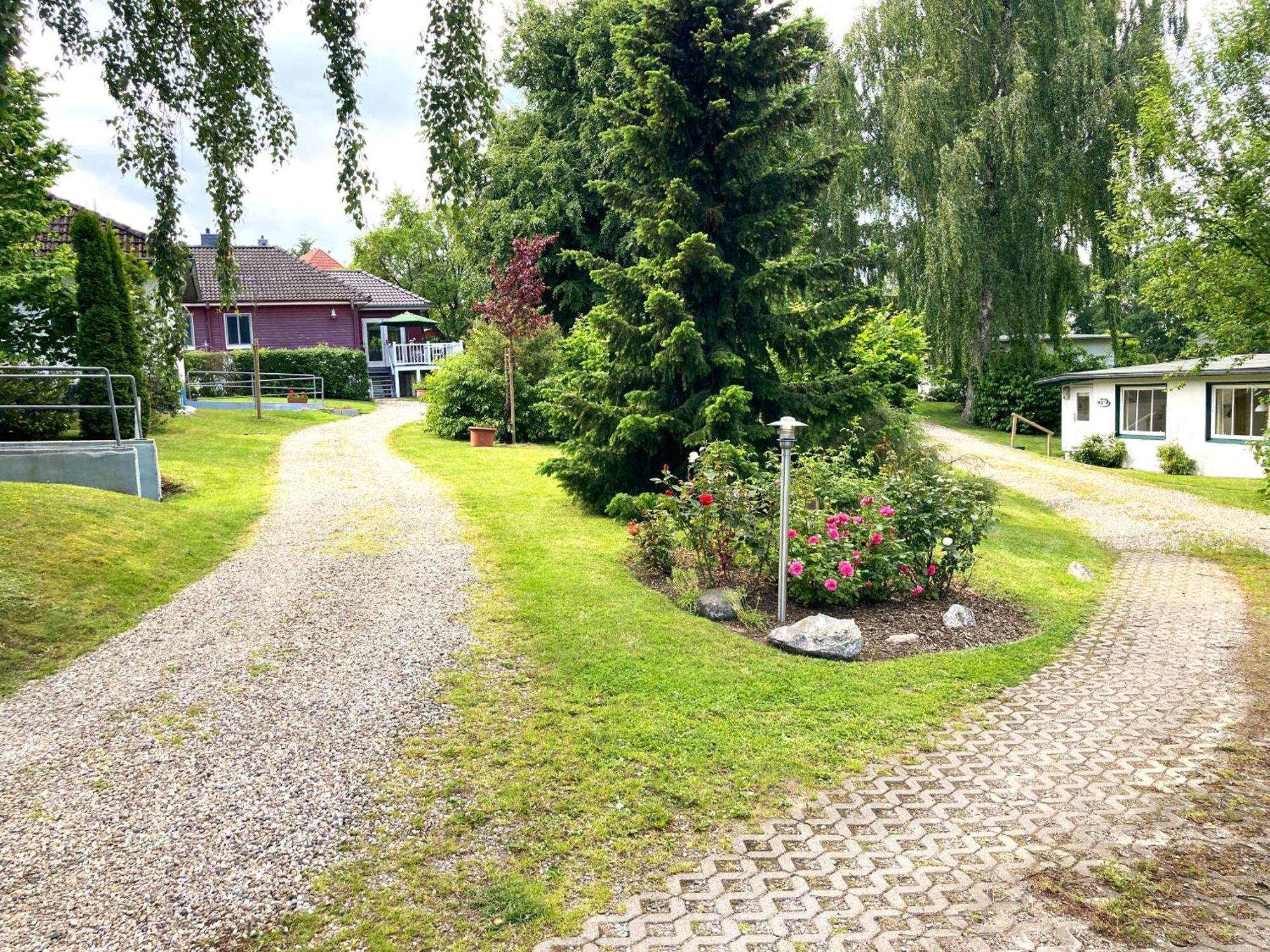 Ferienhaeuser Poenitz Am See Klingberg Buitenkant foto